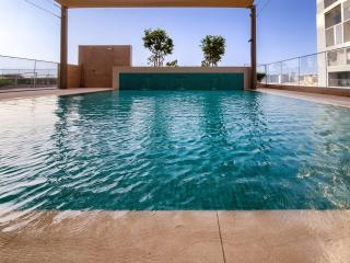 Stunning 2 Bedroom in Emaar Beachfront - Dubai - 9