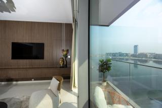 Stunning 2 Bedroom in Emaar Beachfront - Dubai - 3