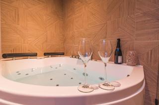 L Envolé - Jacuzzi - Proche Gare et Centre ville - Châlons-en-Champagne - 5