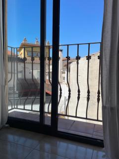 Hostal de la Plaça - Hotel Boutique - Cabrils - 8