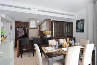 Livbnb - Contemporary Suite with Private Plunge Pool - Dubai - 4