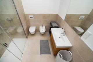 Fantastic Attic Apt with big Terrace - Praga - 3