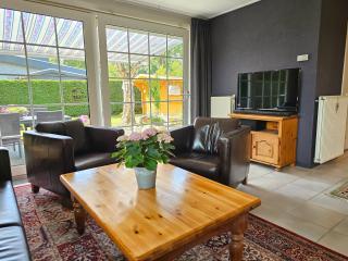 Vakantiebungalow met grote tuin OK54 - 5