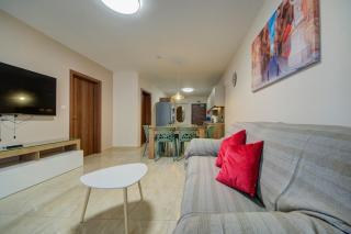 Cosy 3BR home with Private Terrace in Sliema by 360 Estates - Sliema - 0