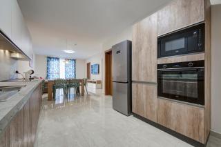 Cosy 3BR home with Private Terrace in Sliema by 360 Estates - Sliema - 2