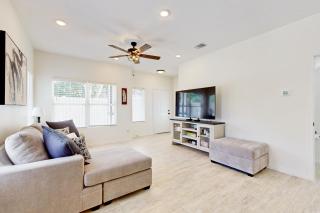 Private Townhome | Close to Everything | Patio - 6