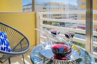 Portugal Portfolio - Parede Beach Apartment - Parede - 3