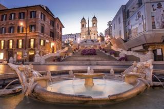 Little gem in Trevi Fountain - Rome - 8