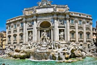 Little gem in Trevi Fountain - Rome - 1