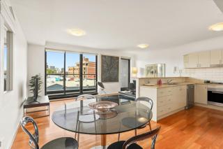 City 2 Bed 2 Bath Parking, Mins to Train and CBD - Sydney - 8