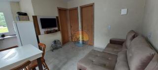 Apartamento Com 2 Quartos, Próximo a Comércio em Geral - Bombinhas - 2