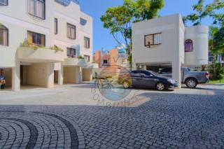TRIPLEX BEIRA MAR COM PISCINA - 4 DORMITÓRoS - Bombinhas - 4