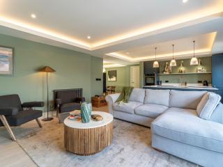 The Farmhouse - Amlwch - 1