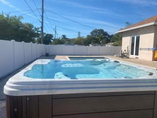 Paradise Pool House in Dania - Dania Beach - 0