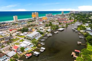 Beach Bay Getaway! Bayfront 4BR 4BA House Sleeps 12 Private pool Boat dock - Panama City Beach - 6