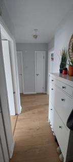 Spacious 1BD in City Centre 9mins To Jervis - 2