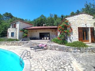 Amazing Views - Spacious Private Villa - Callian - 9