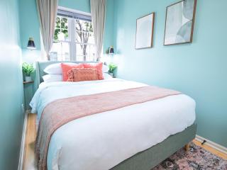 Traveler's Dream - Free Parking near Forsyth Park - Savannah - 3