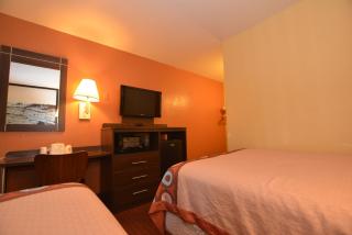 Super 8 by Wyndham Midwest City OK - 2