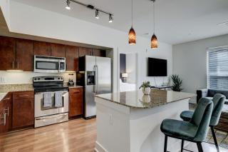 UBP - Luxury 1 Bed Apt Montrose Resort Living - 6