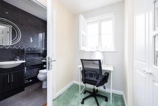 Contractors Sleeps 12 - Kent - 1