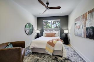 UBP - Montrose Resort Living 1-bed - Houston - 9