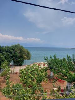 Seaview Apartment by Christina - 6