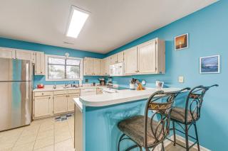Near Beaches and Golf Courses Little River Townhome - 3