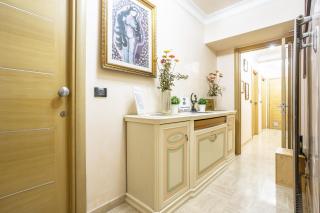 Opera Theater Relais - Rome - 1