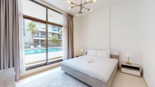 Prime Views - Calm One Bedroom with Pool View - Dubai - 3