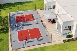 The Pickleball Haven of Naples - Gray Supreme - Naples - 8