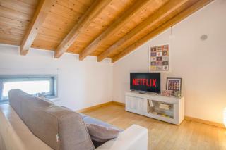 Stazione 200m - Wifi - Aria condizionata - Smart TV - Parma - 9