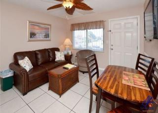 Madeira Beach Tropic Breeze Unit 13 Second Floor - St Pete Beach - 9