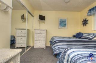 Madeira Beach Tropic Breeze Unit 18 Second Floor - St Pete Beach - 3