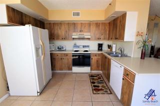 Bay Front Serenity 4th Floor 2BD 2BA at Isla Del - 6
