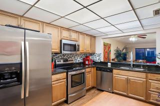 Ocean Sands 1107 Amazing Gulf Front Retreat in - St Pete Beach - 4