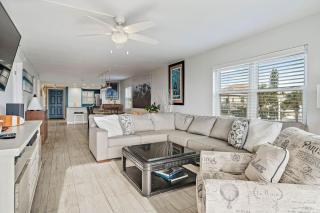 La Coquina 101 Charming 2BD 2BA Across from the - 8