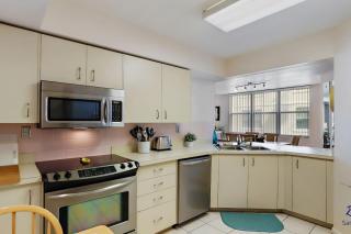 Isla Del Sol Bahia Vista 2nd Floor Corner Unit - Tierra Verde - 0