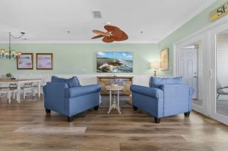 Sea Side 102 Beachfront Sleeps 8 - Clearwater Beach - 0