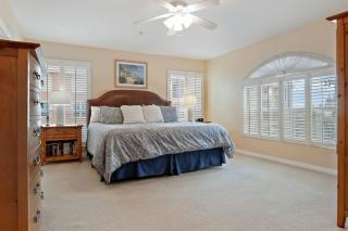 Sea Side 202 Beachfront Serenity 3BD 2BA Sleeps 8 - 1