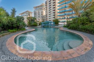 Tropical Paradise at Luxurious Ocean Village - 3