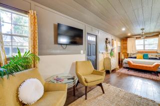 Pet-Friendly Grand Lake Studio with Outdoor Space - Grove - 7