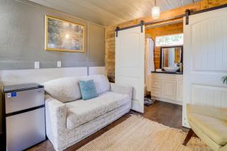 Pet-Friendly Grand Lake Studio with Outdoor Space - Grove - 1
