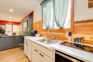 Private Hot Tub Grove Cabin Near Grand Lake - Grove - 4