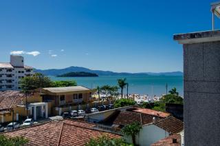 Na quadra da Praia, Vista Mar, Canasvieiras MF1490 - Florianópolis - 0