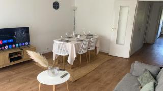 cosy quiet - 8