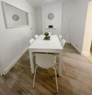Rodney Road - 5