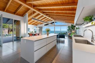 B5407 Beachfront Modern - San Diego - 8