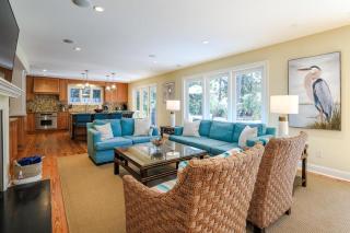 157 N. Sea Pines Dr. - Hilton Head Island - 6