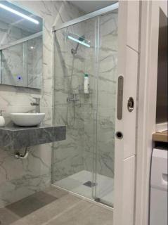 Apartamento 4 a 10 min caminando de la Estación de bus y tren María Zambrano - Málaga - 5